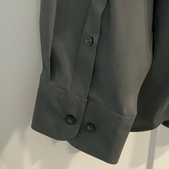 Devon & Jones men’s Untucked crown collection - Picture 4 of 8